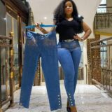 Stoned Fitted Jeans